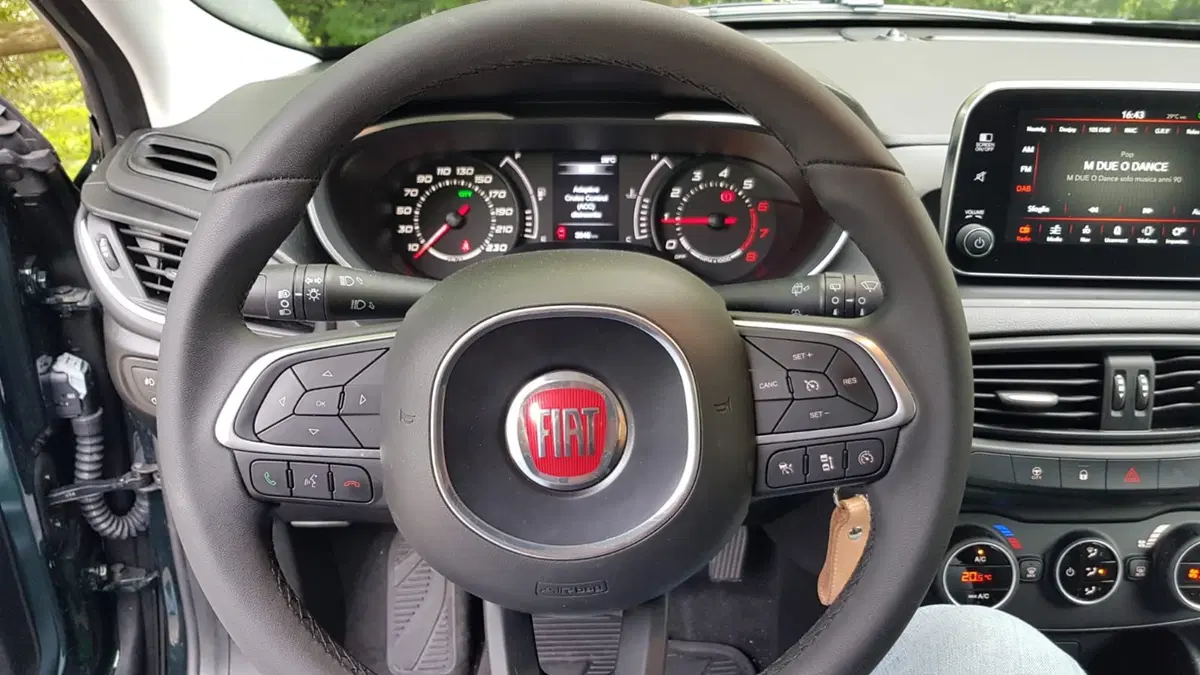 Fiat Tipo Station Wagon, concretezza con stile italiano (11)