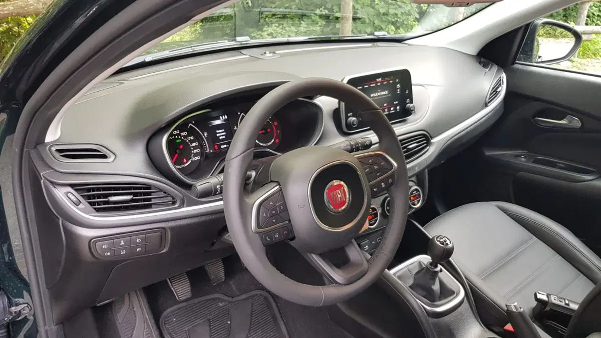 Fiat Tipo Station Wagon, concretezza con stile italiano (13)
