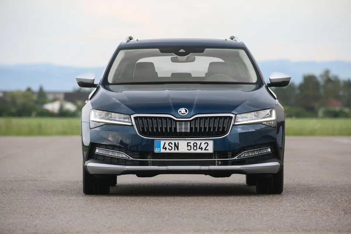 Skoda Superb Station Wagon (2015-24) (26)