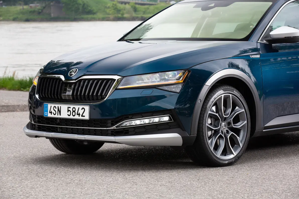 Skoda Superb Station Wagon (2015-24) (45)