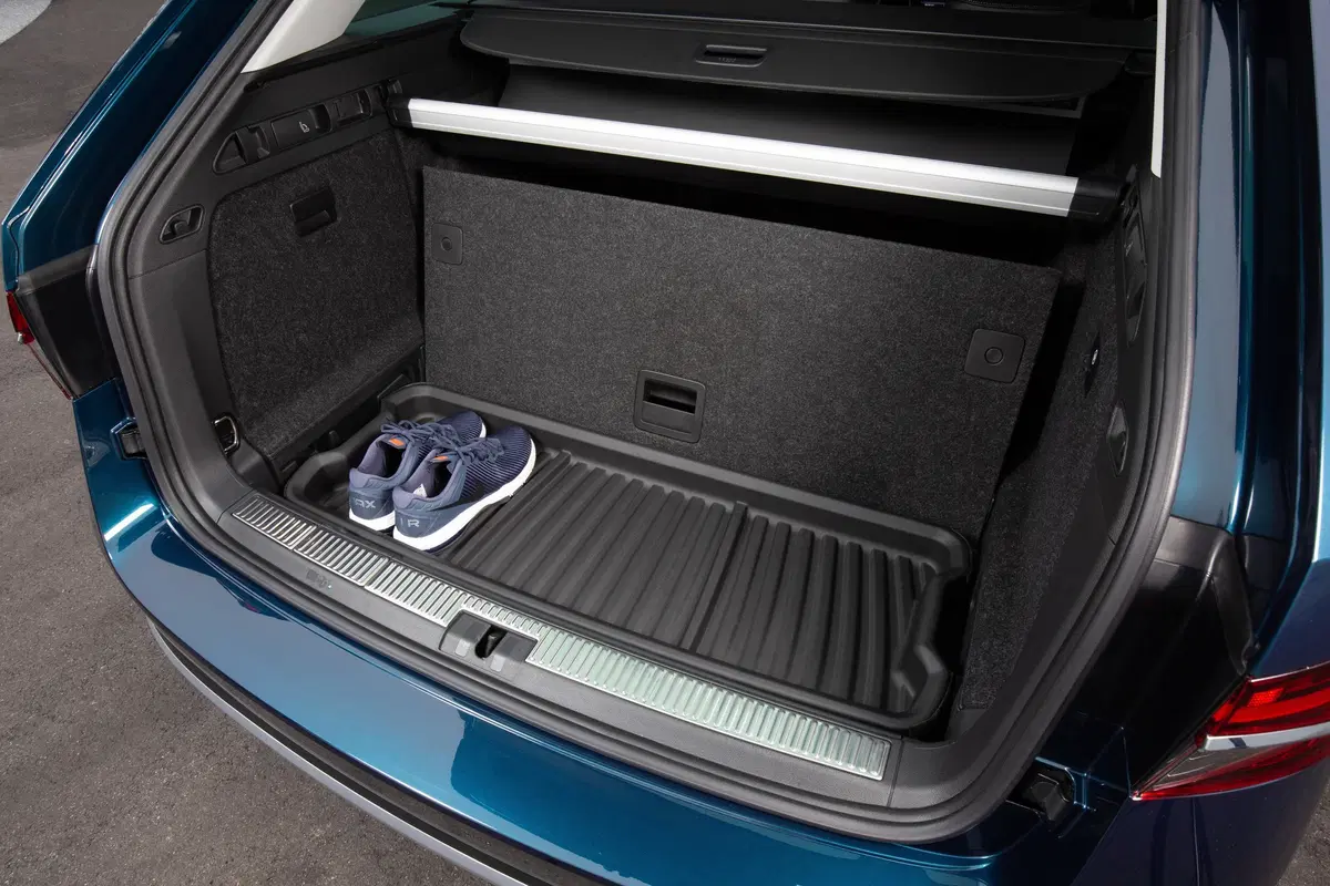 Skoda Superb Station Wagon (2015-24) (42)