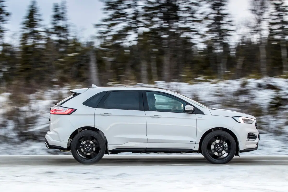 Ford Edge (2016-20) (2)