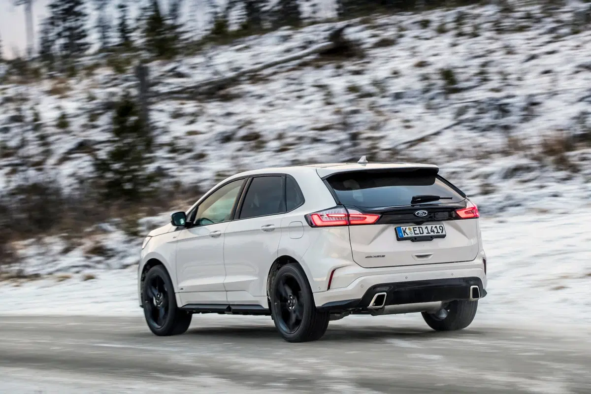 Ford Edge (2016-20) (4)