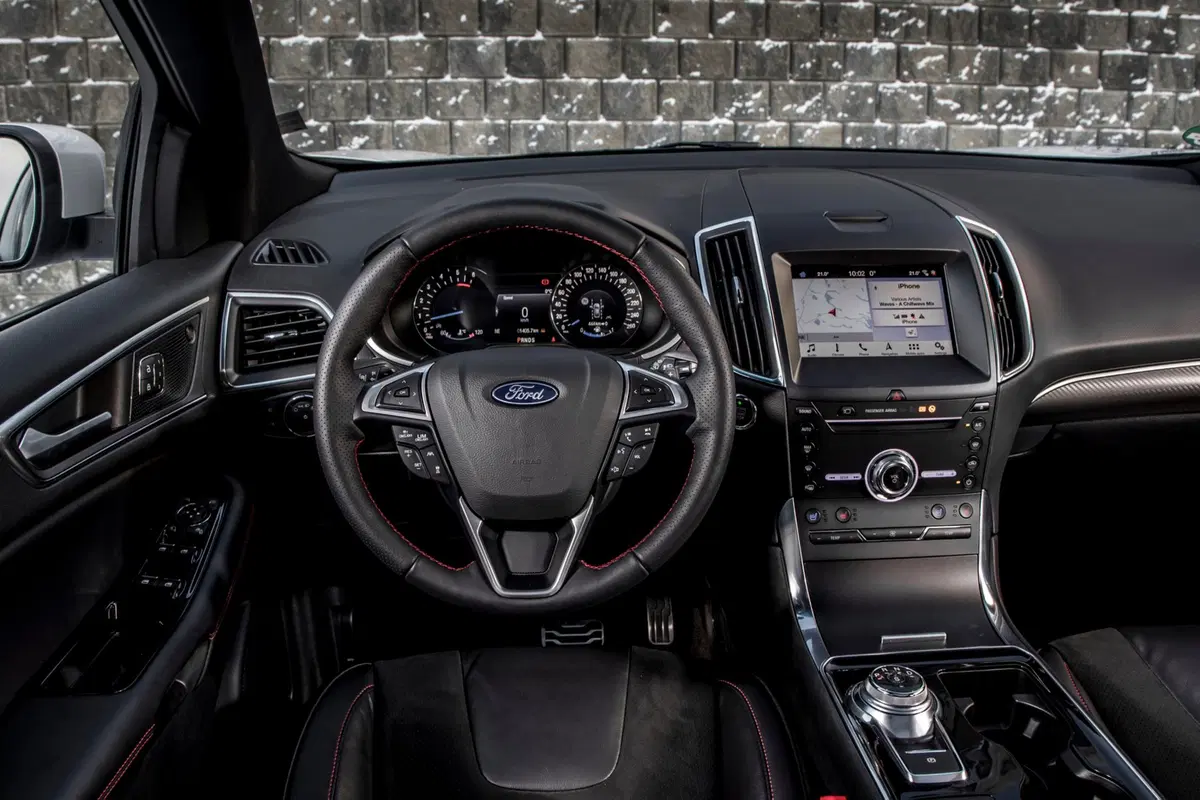 Ford Edge (2016-20) (11)
