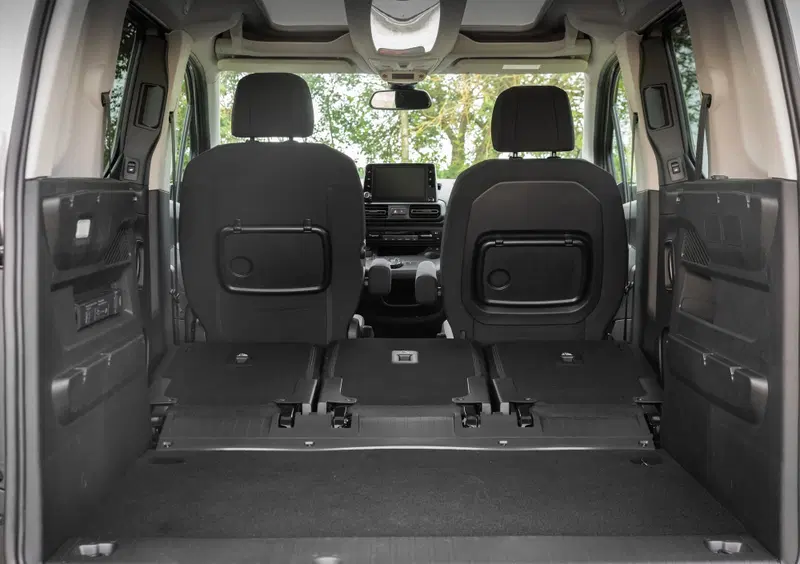 Citroen Berlingo (2018-->>) (24)