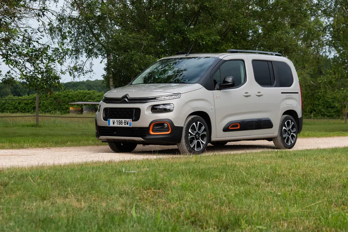 Citroen Berlingo (2018-->>) (8)