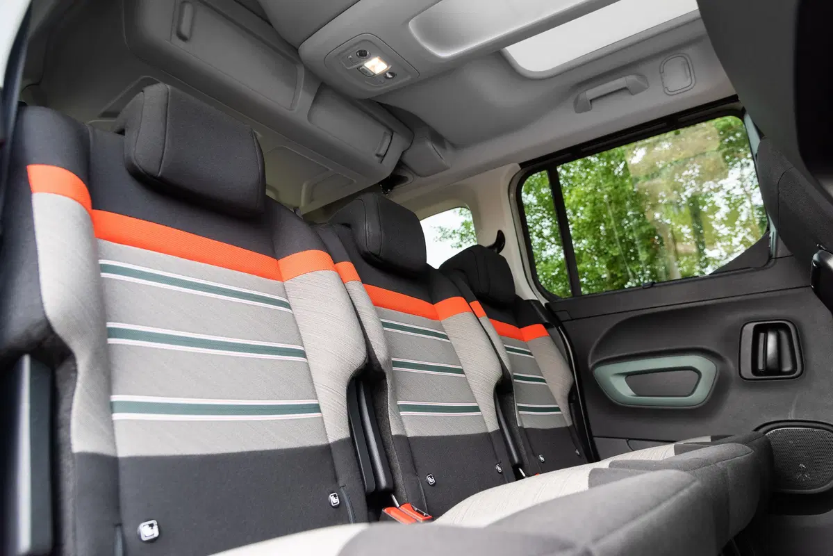 Citroen Berlingo (2018-->>) (25)