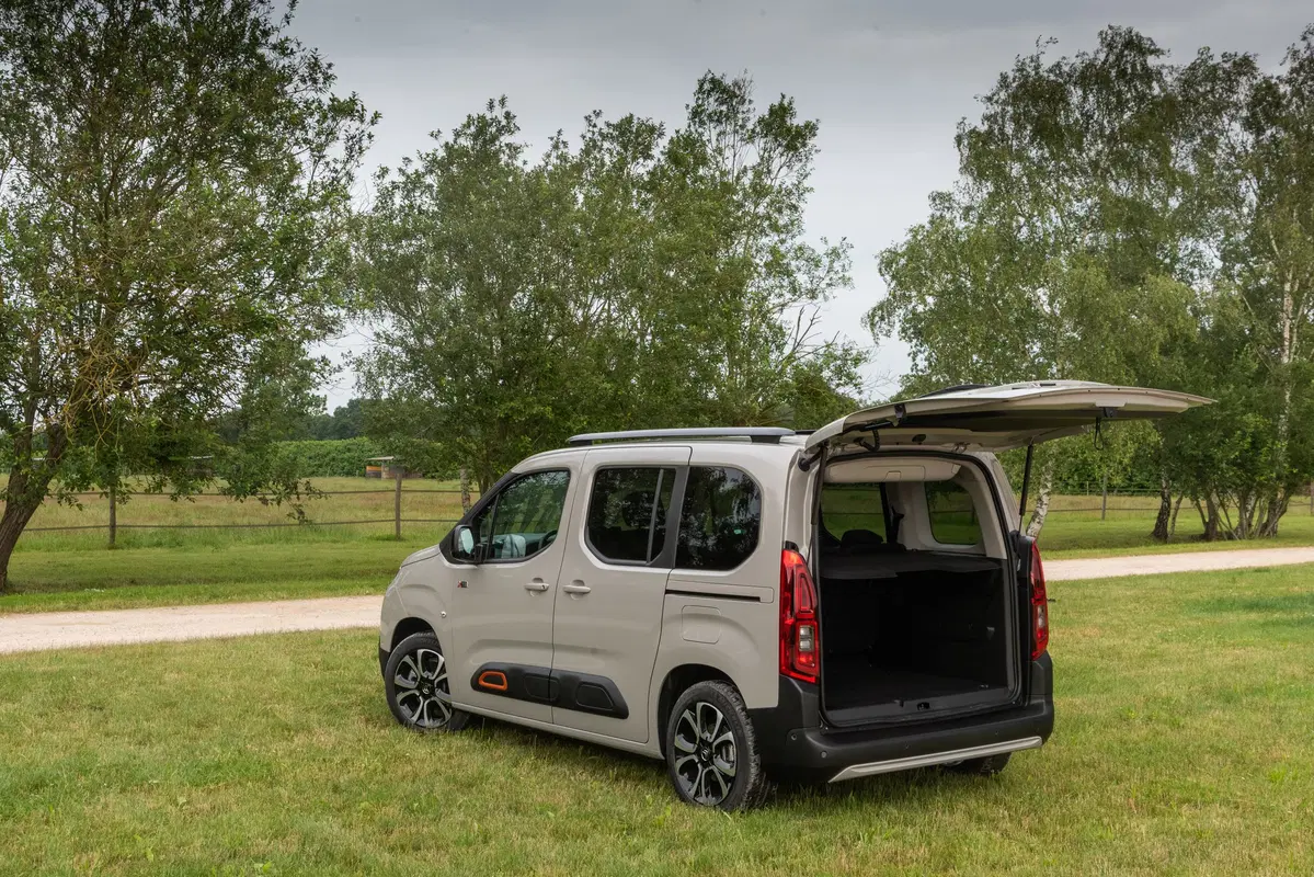 Citroen Berlingo (2018-->>) (7)