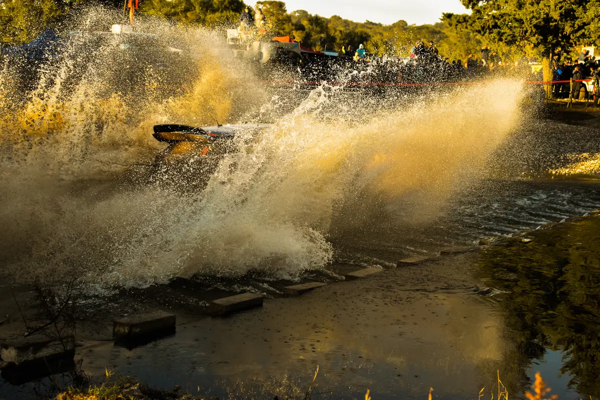 WRC16 Argentina. Magnifico Paddon (Hyundai) nella resa di Latvala (23)