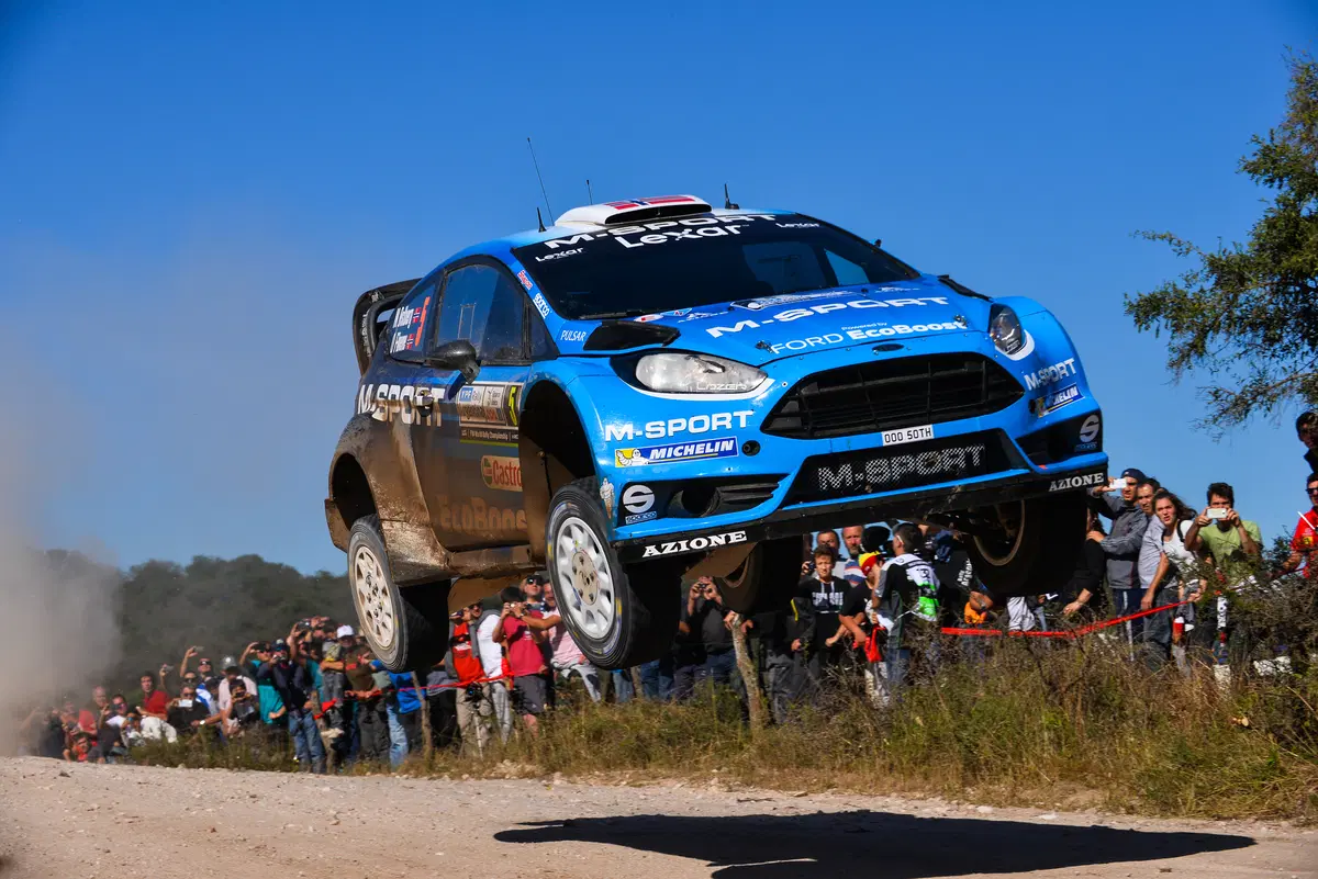 WRC16 Argentina. Magnifico Paddon (Hyundai) nella resa di Latvala (26)