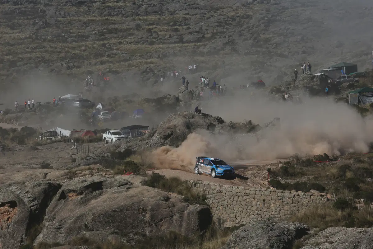 WRC16 Argentina. Magnifico Paddon (Hyundai) nella resa di Latvala (29)