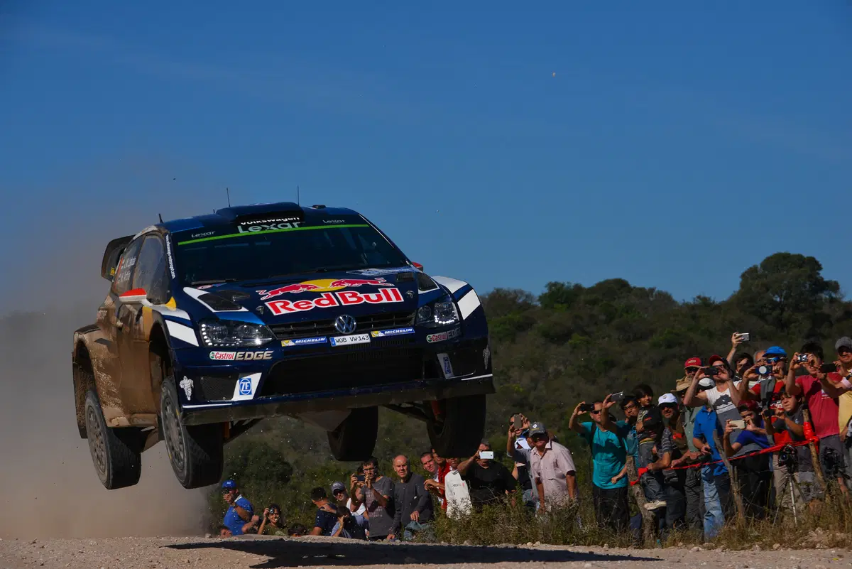 WRC16 Argentina. Magnifico Paddon (Hyundai) nella resa di Latvala (30)