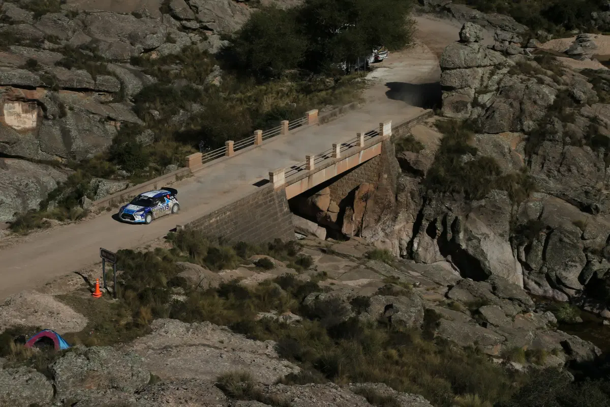 WRC16 Argentina. Magnifico Paddon (Hyundai) nella resa di Latvala (47)