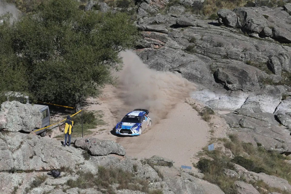 WRC16 Argentina. Magnifico Paddon (Hyundai) nella resa di Latvala (57)