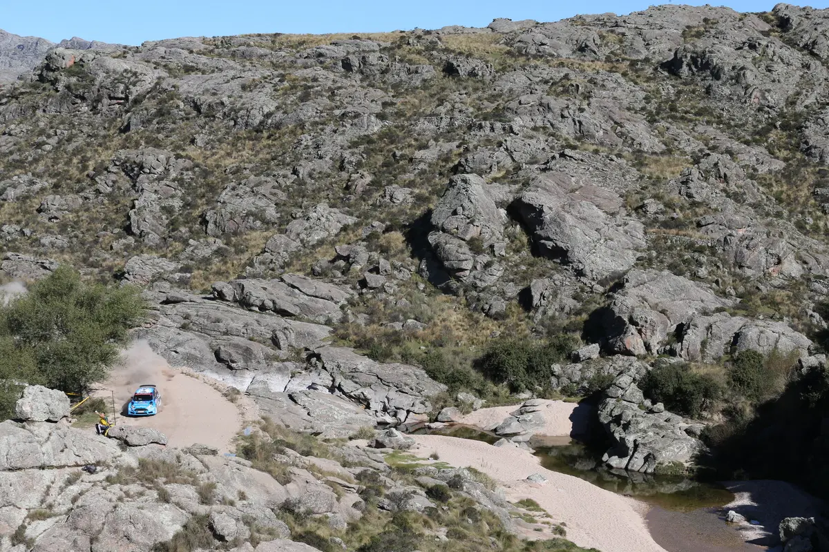 WRC16 Argentina. Magnifico Paddon (Hyundai) nella resa di Latvala (58)