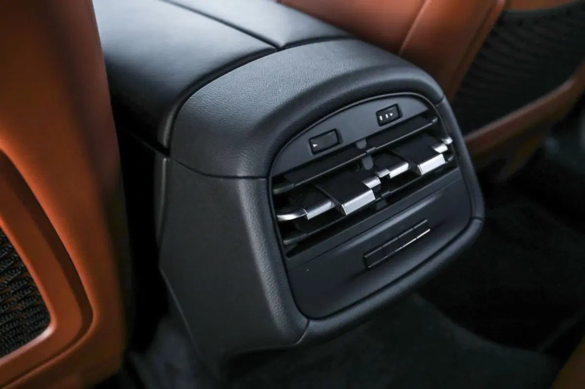 Maserati Ghibli Ghibli V6 S Q4 (44)