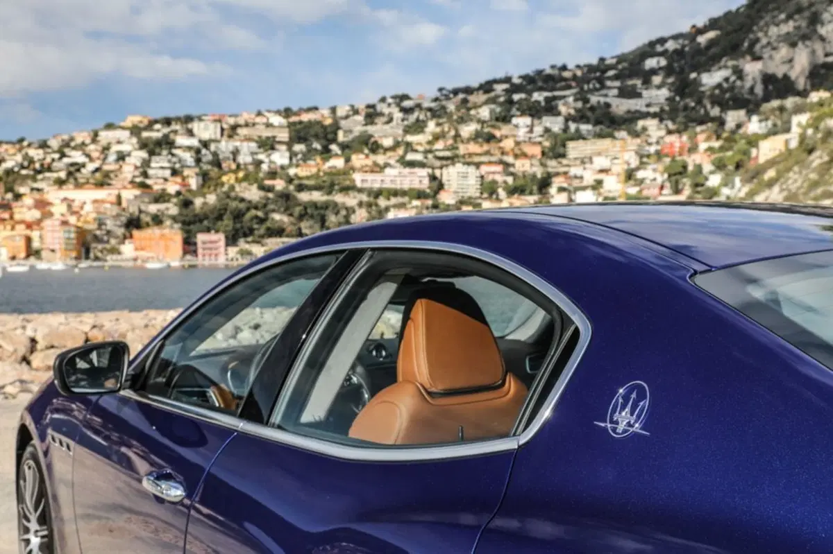 Maserati Ghibli Ghibli V6 S Q4 (46)