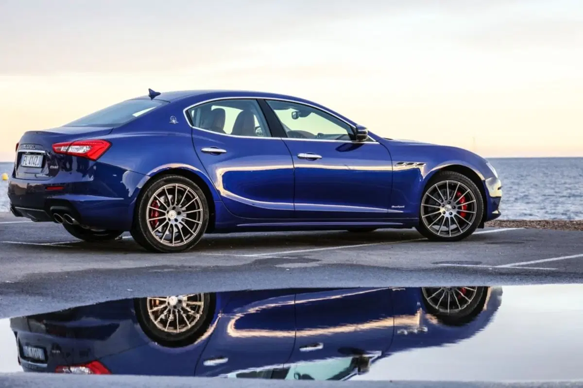 Maserati Ghibli Ghibli V6 S Q4 (33)