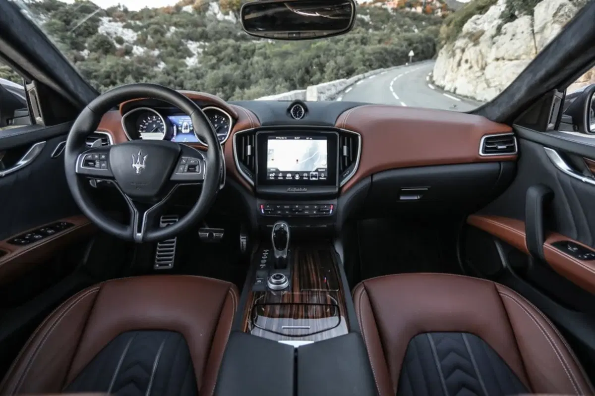 Maserati Ghibli Ghibli V6 S Q4 (40)