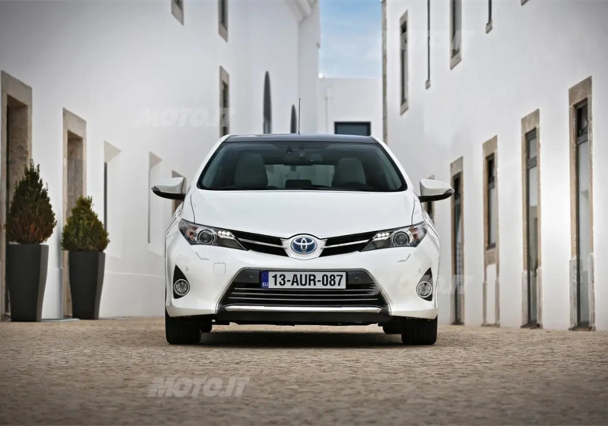 Toyota Auris (2012-19) (3)
