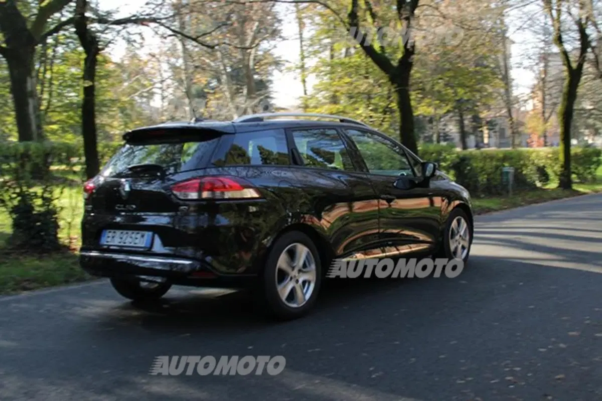 Renault Clio Sporter 1.5 dCi 8V 75CV Wave (7)