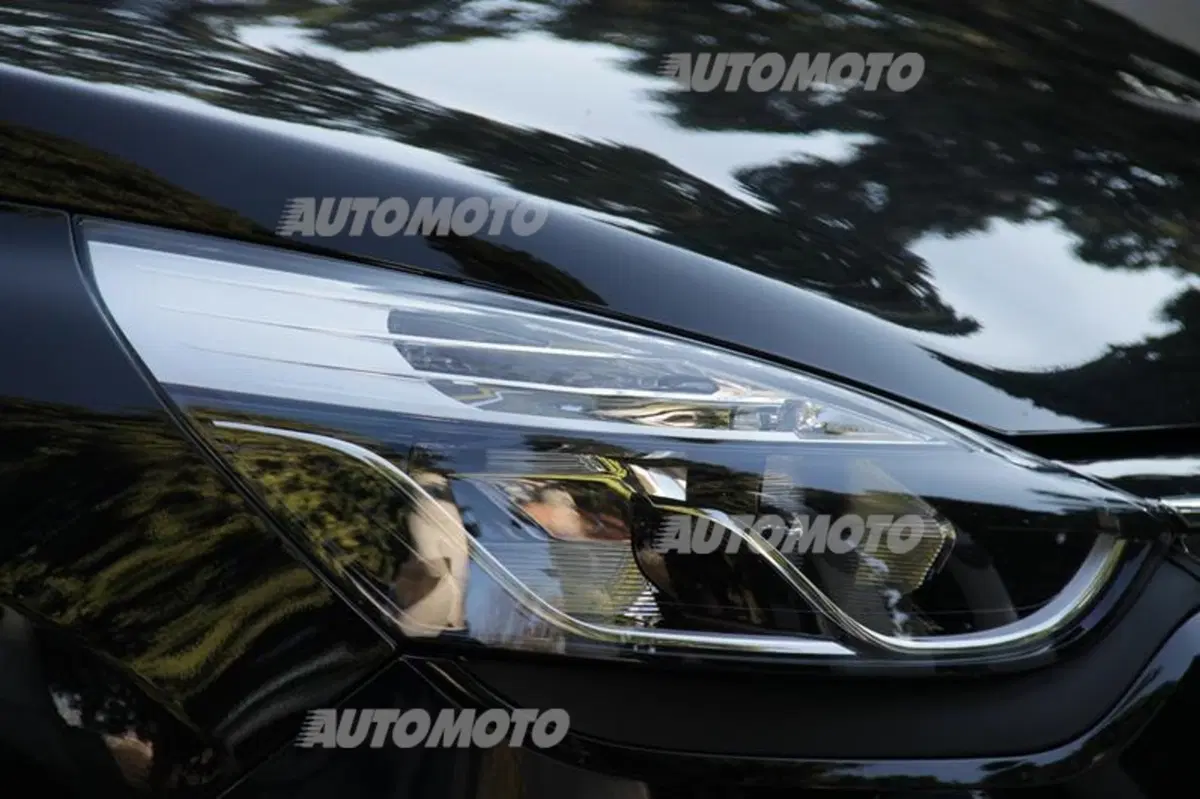 Renault Clio Sporter 1.5 dCi 8V 75CV Wave (22)