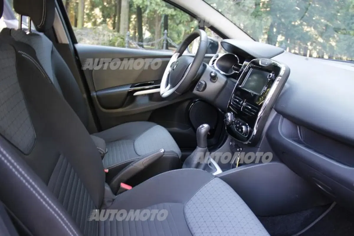 Renault Clio Sporter 1.5 dCi 8V 75CV Wave (13)