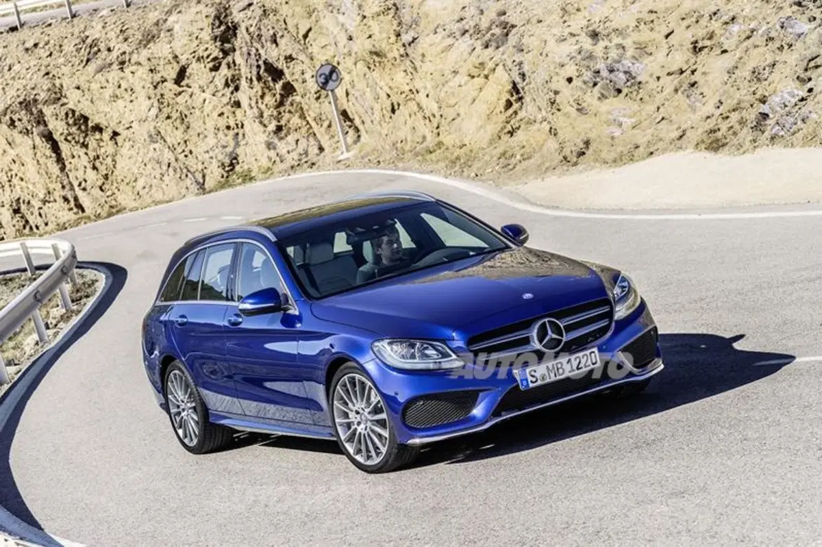 Mercedes-Benz Classe C Station Wagon 200 d Premium (25)