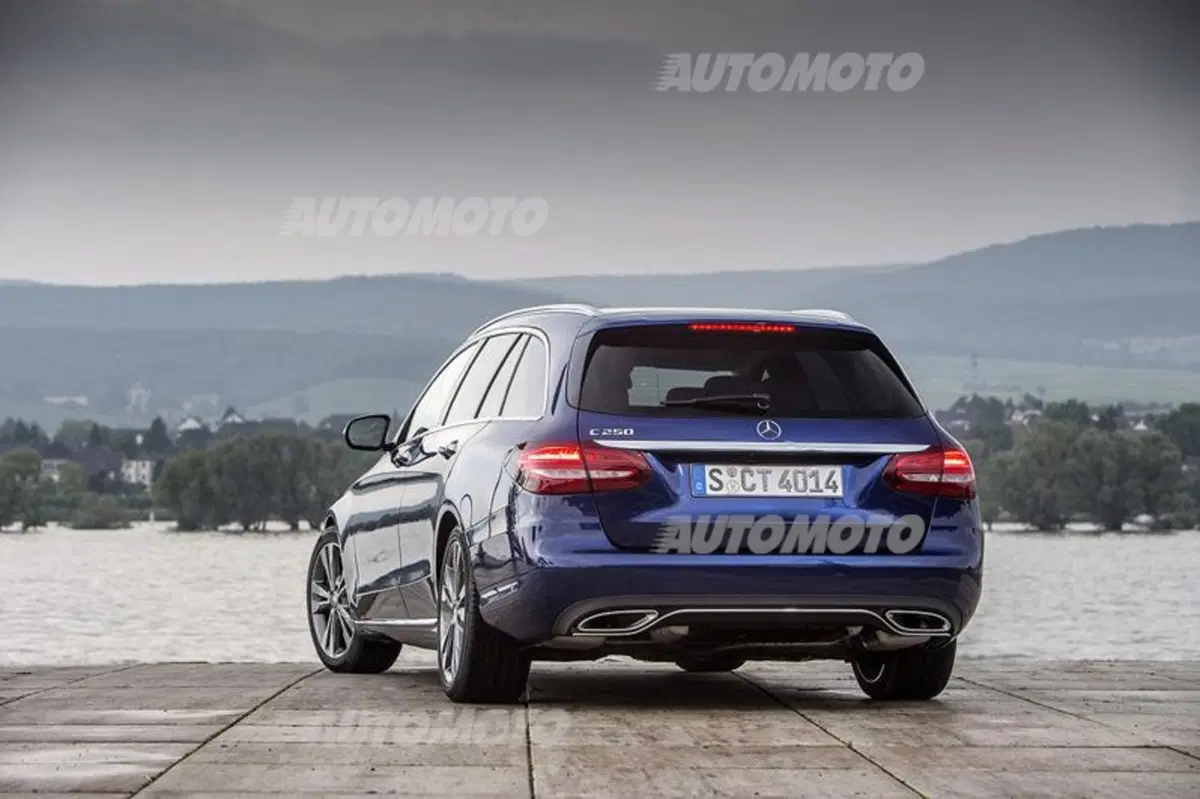 Mercedes-Benz Classe C Station Wagon 200 d Premium (11)