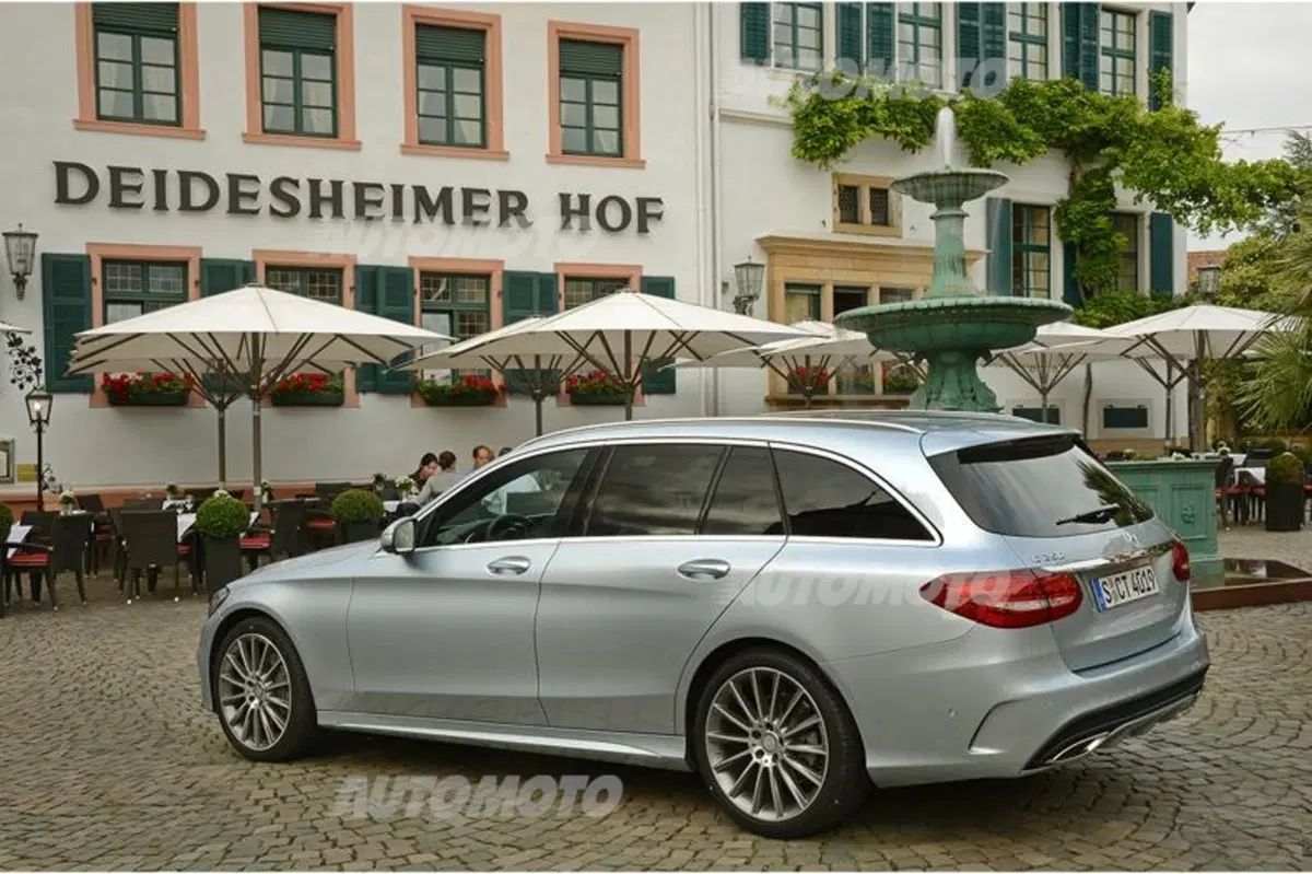 Mercedes-Benz Classe C Station Wagon 200 d Premium (10)