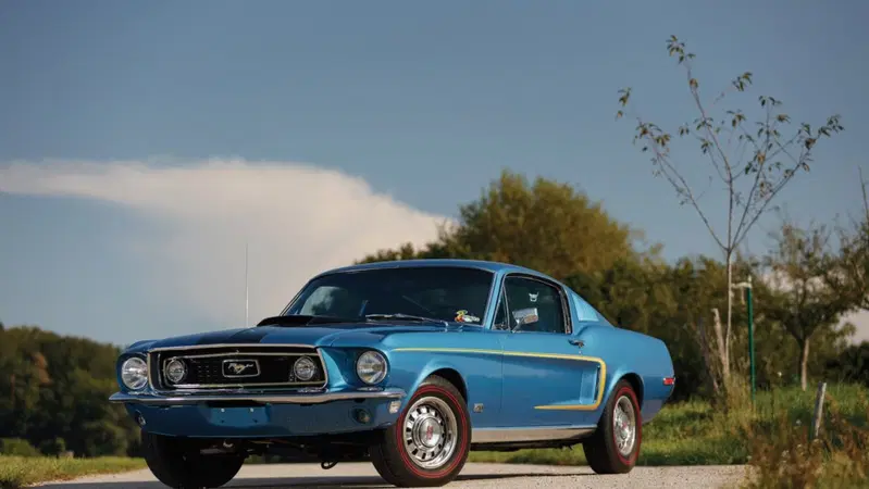 Ford Mustang 428 Cobra Jet "Police interceptor"