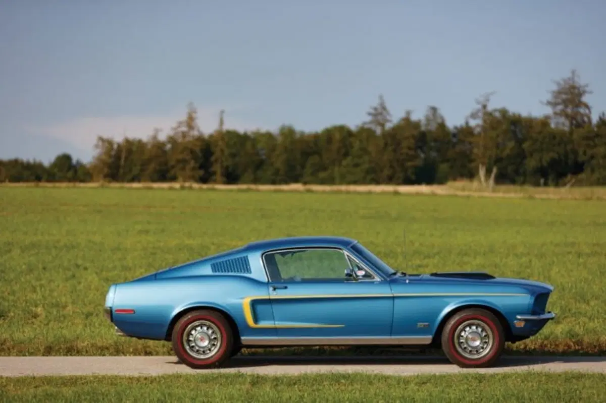 Ford Mustang 428 Cobra Jet 'Police interceptor' (4)
