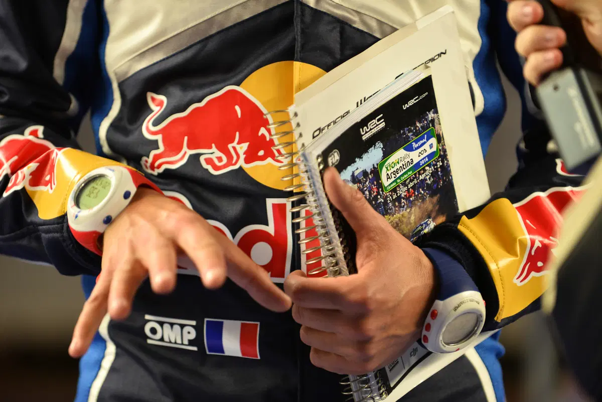 WRC16 Hayden Paddon (Hyundai) Gigantesco! Epica Prima Volta (63)
