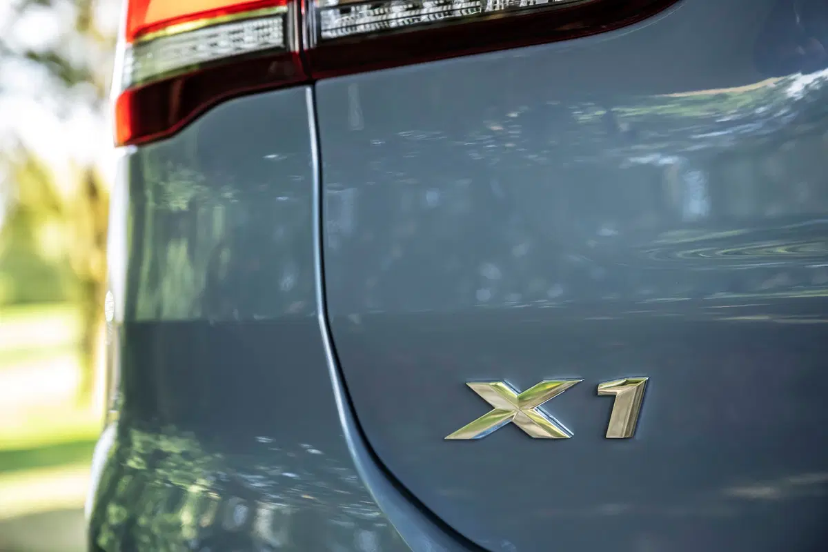 Nuovo SAV compatto BMW ibrido per il 2020: al volante di X1 xDRIVE25e [video] (11)