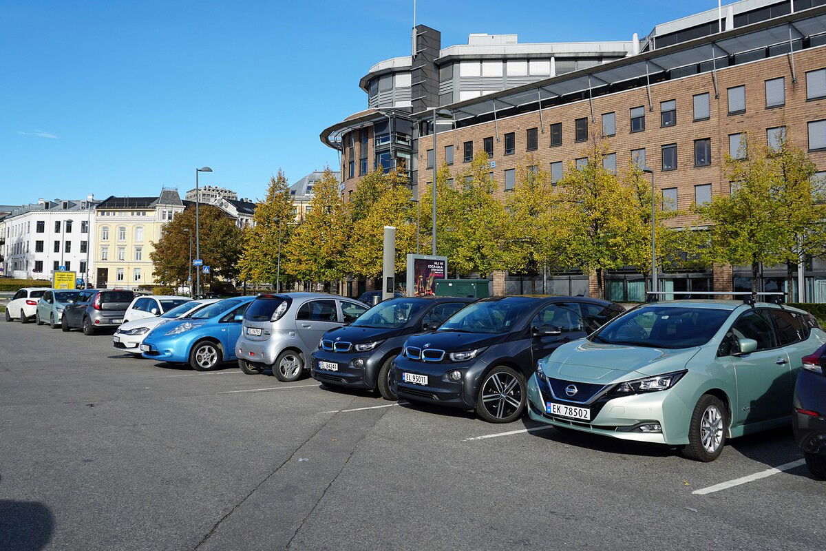 In Italia Si Immatricolano Auto Elettriche Al Mese Record Che