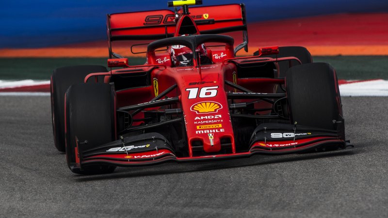 F1, GP Russia 2019: pole per Leclerc. Terzo Vettel