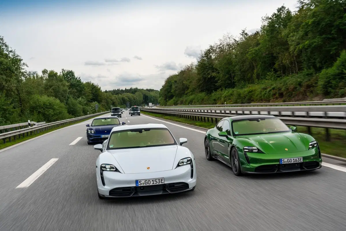 Porsche Taycan: prova della Turbo S da 761 CV [Video] (8)