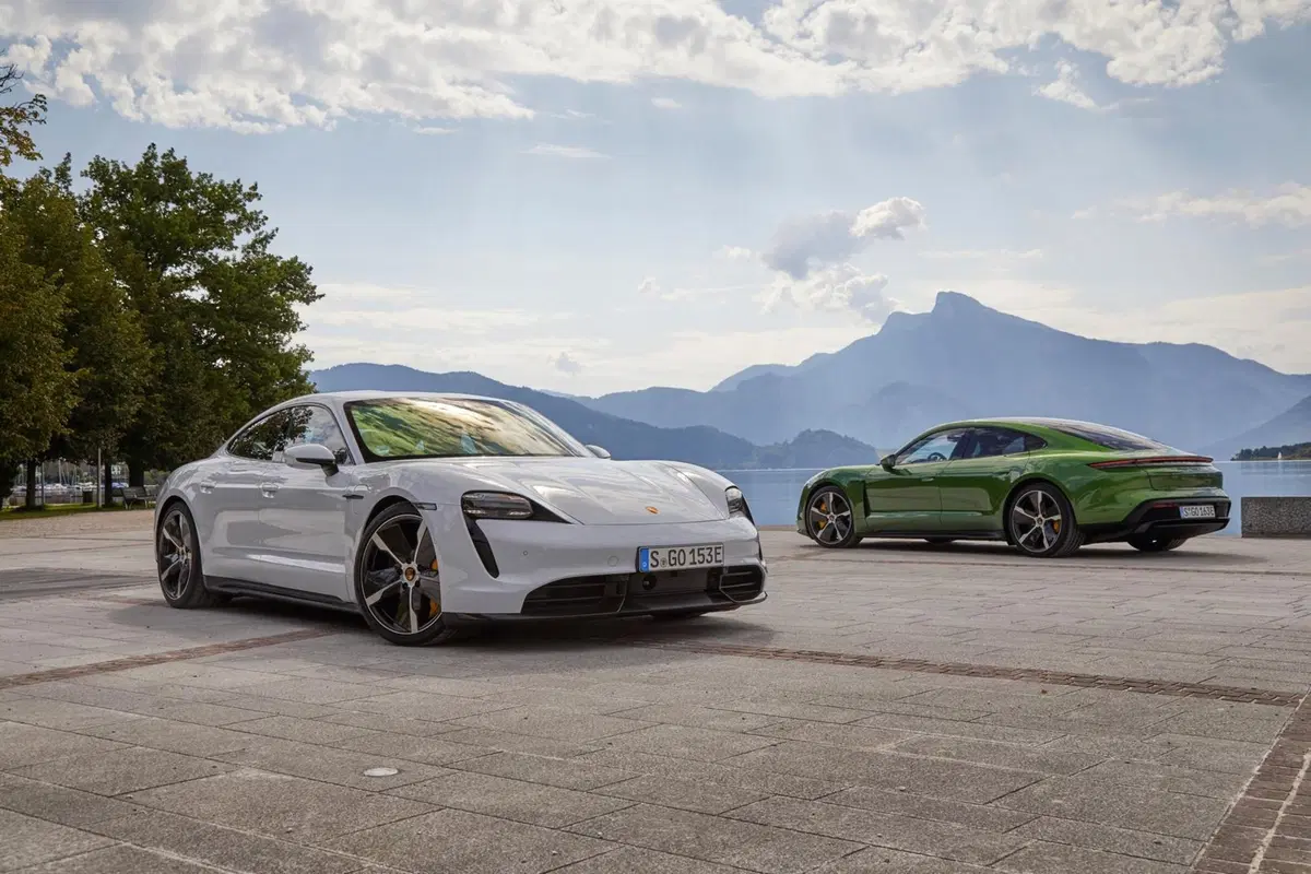 Porsche Taycan: prova della Turbo S da 761 CV [Video] (19)