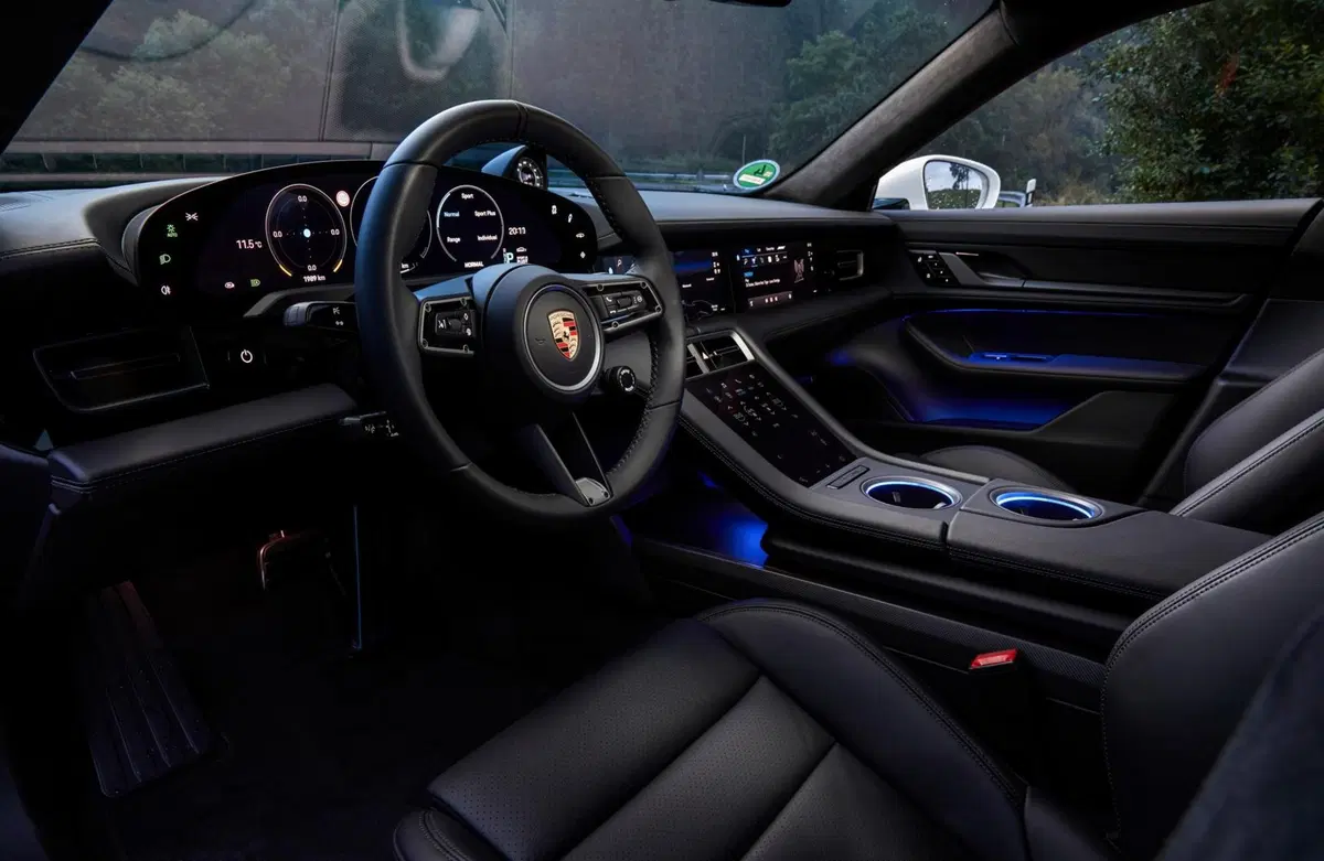 Porsche Taycan: prova della Turbo S da 761 CV [Video] (4)