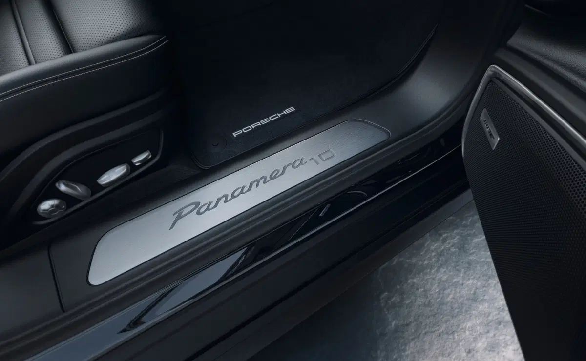 Porsche Panamera 10 Years Edition, la speciale del decimo anniversario (3)