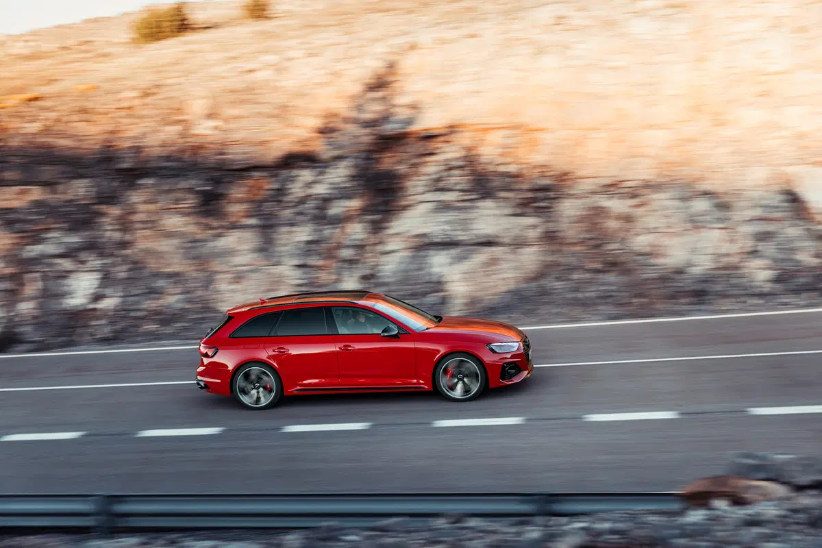 Audi RS 4 Avant (2017-24) (6)