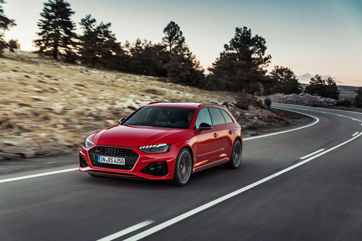 Audi RS 4 Avant (2017-24) (8)