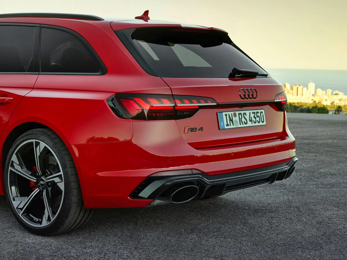 Audi RS 4 Avant (2017-24) (18)