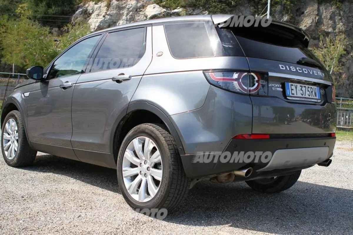 Land Rover Discovery 3.0d i6 mhev S awd 300cv 5p.ti auto (52)