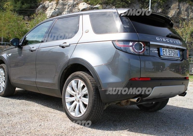 Land Rover Discovery (2016-->>) (52)