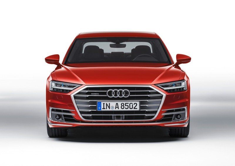 Audi A8 (2017-->>) (29)