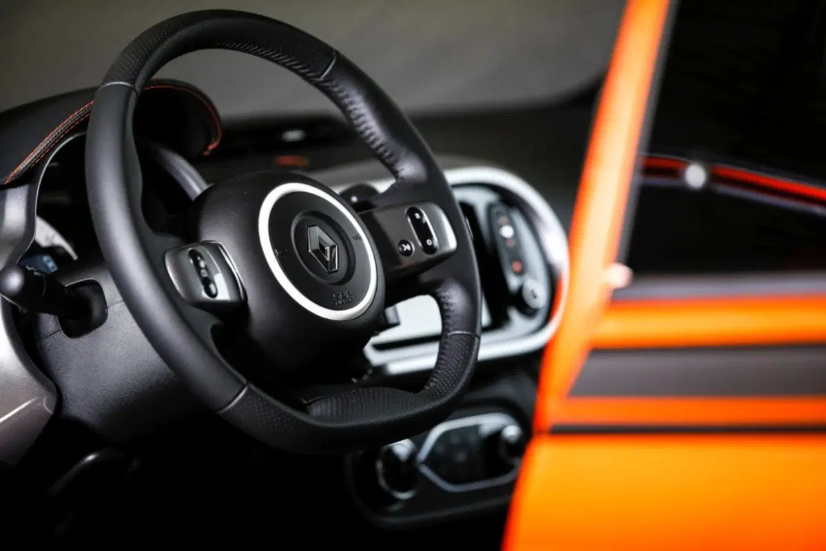 Renault Twingo TCe 90 CV EDC Zen (37)