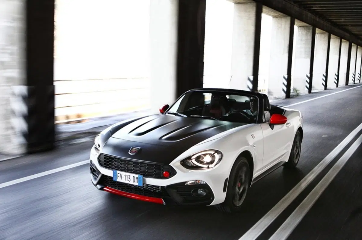 Abarth 124 Spider (2016-19) (10)