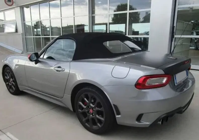 Abarth 124 Spider (2016-19) (4)