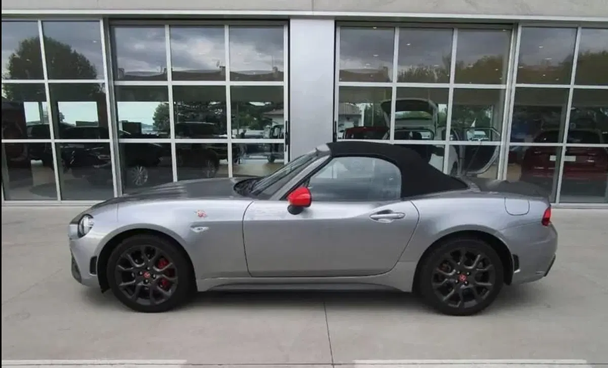 Abarth 124 Spider (2016-19) (2)
